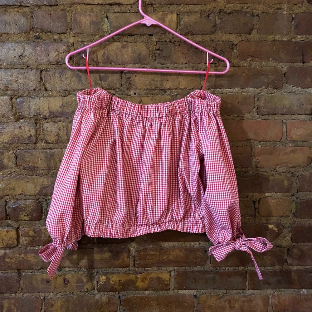 Off the shoulder picnic top